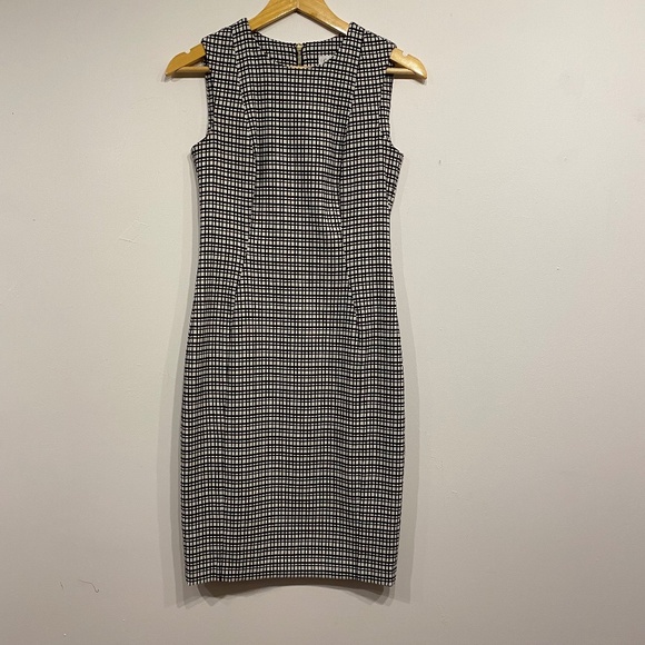 Calvin Klein White and Black Checkered Stretchy Pencil Work Dress Size 2 - Picture 1 of 4